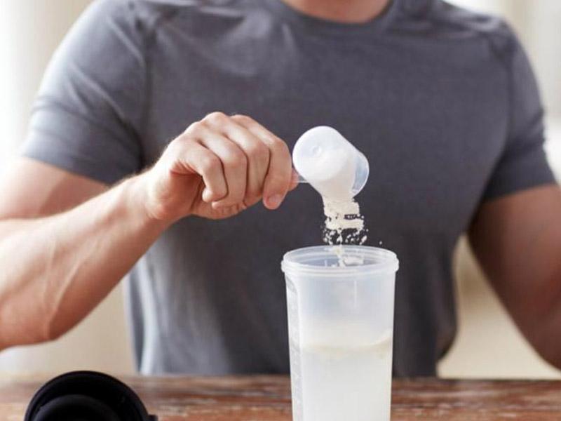 6 Reasons You Should Be Using Whey Protein